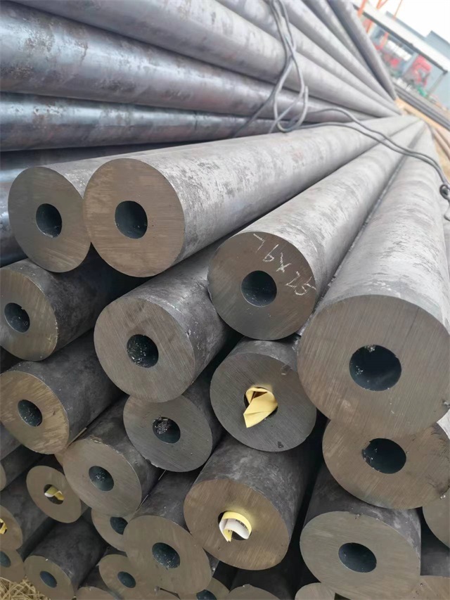 黄冈Q345E无缝钢管