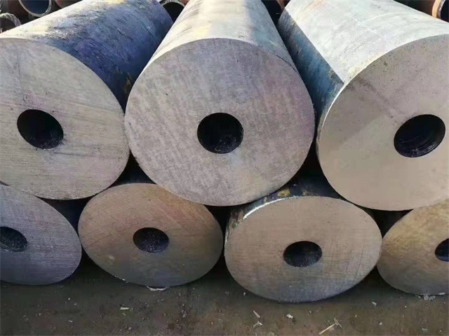 黄冈35crmo厚壁无缝钢管