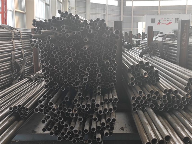 黄冈精密无缝钢管现货批发