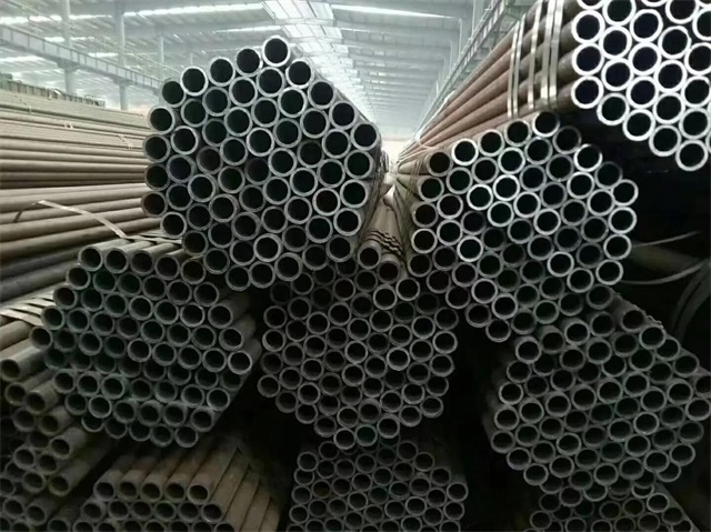 黄冈20#石油裂化用无缝钢管